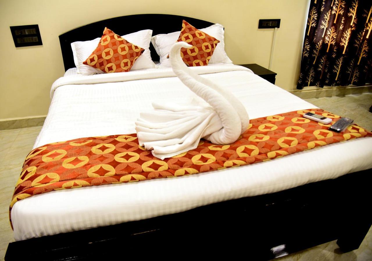 Alexa Home Stay Tirupati Eksteriør billede