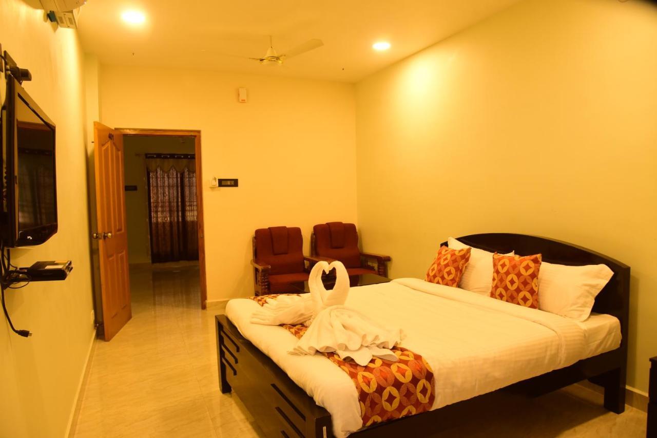 Alexa Home Stay Tirupati Eksteriør billede
