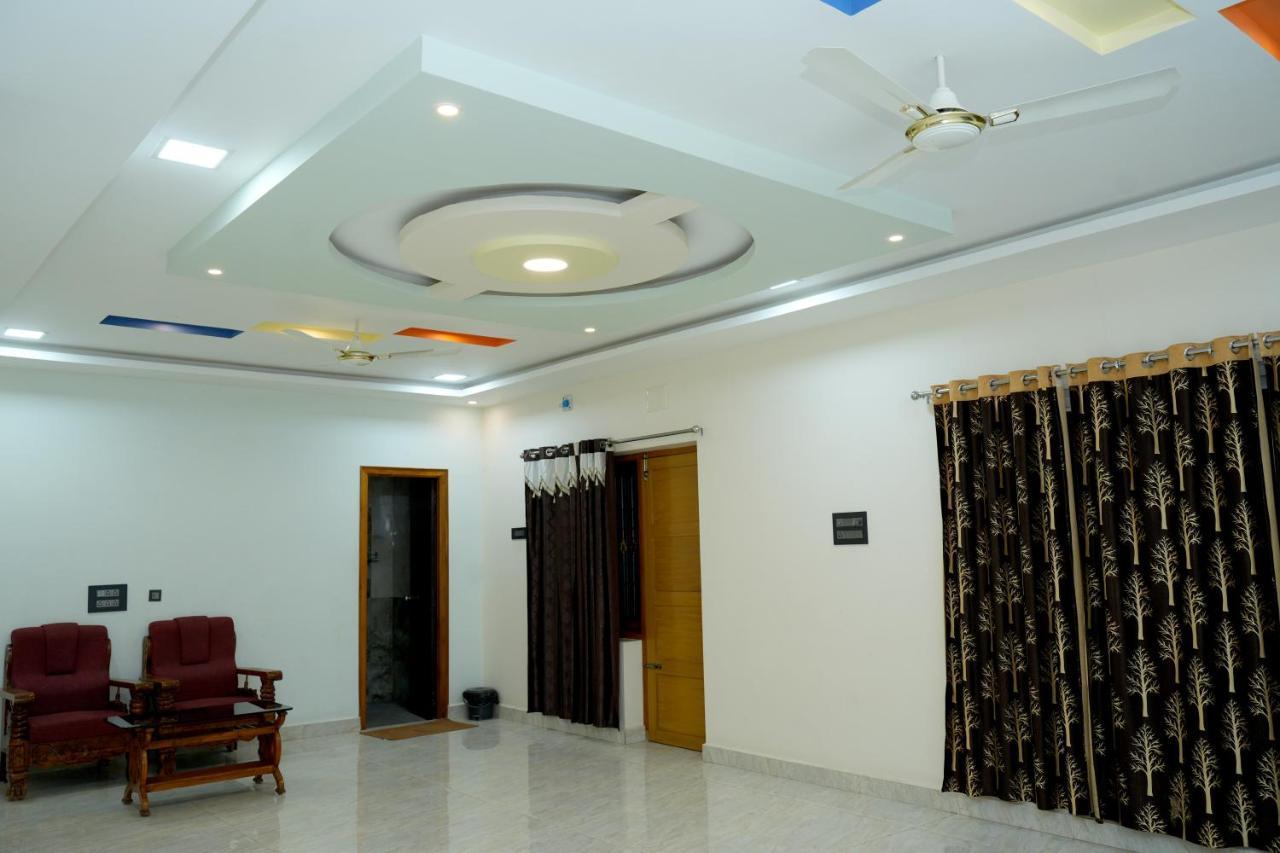 Alexa Home Stay Tirupati Eksteriør billede